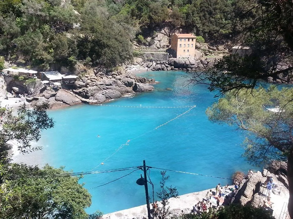 Bandb Rifugio Uscio 9 Km Da Recco Bed & Breakfast